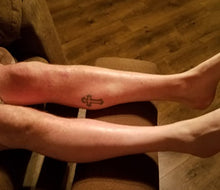 Load image into Gallery viewer, Natural Non-Toxic Sunburn Cream Meadow Stream Aromatherapy